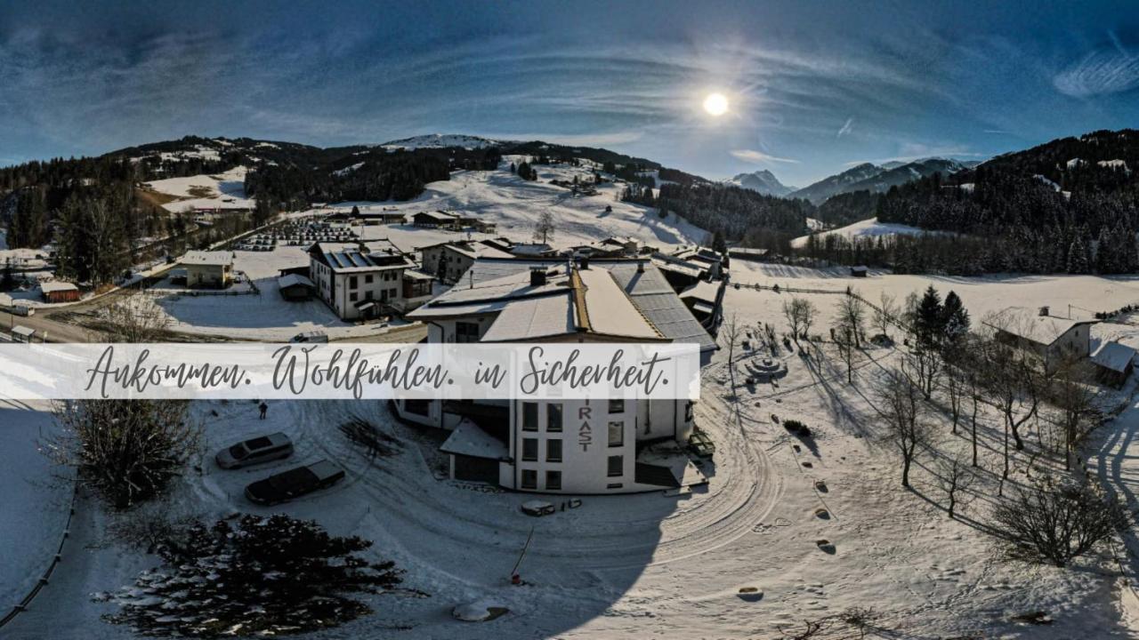 Skirast - Kirchberg كيرشبرغ ان تيرول المظهر الخارجي الصورة